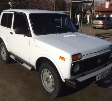 Купить ВАЗ (LADA) Нива 2121 4x4 1700 см3 МКПП (81 л.с.) Бензиновый в Новороссийск: цвет белый Внедорожник 2013 года по цене 360000 рублей, объявление №3123 на сайте Авторынок23 Купить ВАЗ (LADA) Нива 2121 4x4 1700 см3 МКПП (81 л.с.) Бензиновый в Новороссийск: цвет белый Внедорожник 2013 года по цене 360000 рублей, объявление №3123 на сайте Авторынок23