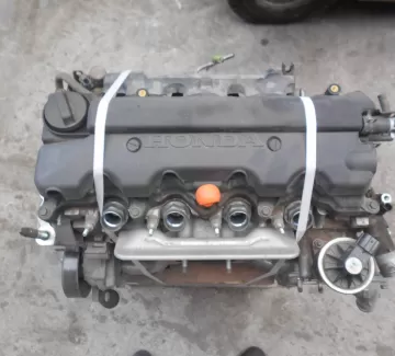 Двигатель R18 на Honda Civivc Краснодар Двигатель R18 на Honda Civivc Краснодар