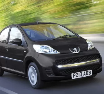 Стекло лобовое PEUGEOT 107/ TOYOTA AYGO/ CITROEN C1 2005- 2014 Краснодар Стекло лобовое PEUGEOT 107/ TOYOTA AYGO/ CITROEN C1 2005- 2014 Краснодар