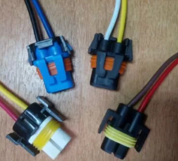 Разъёмы для ламп H 11, HB 4, HB 3 новые Краснодар Разъёмы для ламп H 11, HB 4, HB 3 новые Краснодар