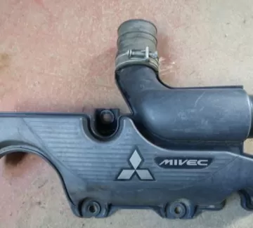 Mitsubishi Colt 4G15/4G19 2002-11 г. резонатор воздуха б.у Краснодар Mitsubishi Colt 4G15/4G19 2002-11 г. резонатор воздуха б.у Краснодар