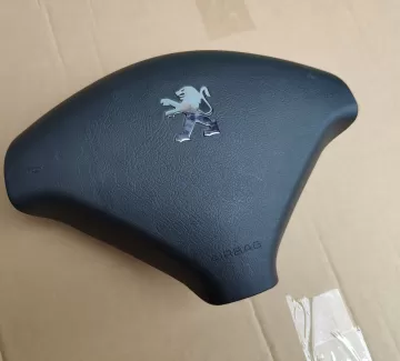 Заглушка руля Peugeot 307 (с 2001 г.) Краснодар Заглушка руля Peugeot 307 (с 2001 г.) Краснодар