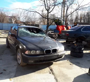 Запчасти BMW 528i E39 авто в разборе Краснодар Запчасти BMW 528i E39 авто в разборе Краснодар