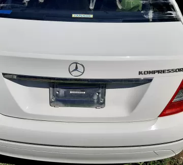 Крышка багажника Mercedes C-Class W204 2007 Армавир Крышка багажника Mercedes C-Class W204 2007 Армавир
