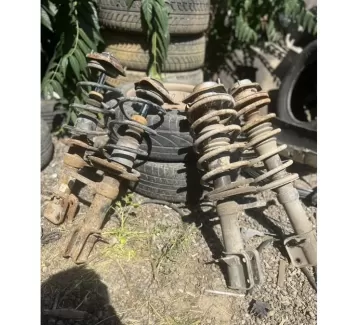 Стойки передние Лада Приора ВАЗ 2110-2112 Краснодар