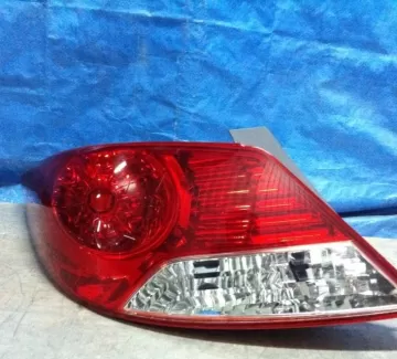 Фонарь левый Hyundai Solaris до 2014 г. в Краснодар Фонарь левый Hyundai Solaris до 2014 г. в Краснодар