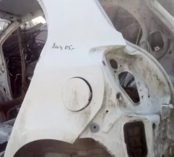 Отрез кузова Toyota Vitz 2005 крыло заднее Краснодар Отрез кузова Toyota Vitz 2005 крыло заднее Краснодар