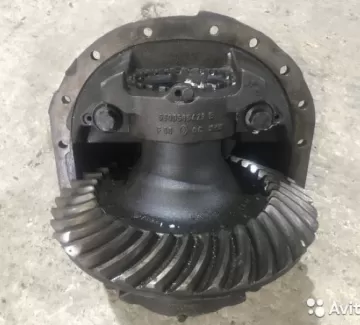 Редуктор P1370B 37/13 2,85 Renault Premium Ст.Холмская Редуктор P1370B 37/13 2,85 Renault Premium Ст.Холмская