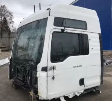Кабина MAN TGA 18.390 Euro-4 Ст.Холмская Кабина MAN TGA 18.390 Euro-4 Ст.Холмская