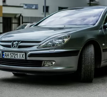 Лобовое стекло PEUGEOT 607 2000- Краснодар Лобовое стекло PEUGEOT 607 2000- Краснодар