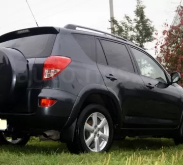 Стекло заднее TOYOTA RAV4 2006-2012 Краснодар Стекло заднее TOYOTA RAV4 2006-2012 Краснодар