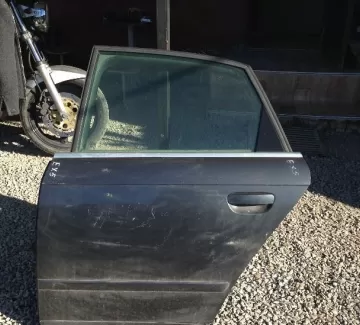 Дверь задняя Audi A4 кузов EX5 Краснодар Дверь задняя Audi A4 кузов EX5 Краснодар