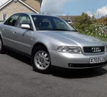 Стекло лобовое AUDI A4 BRK`96 / LIM`94- S4 -2001 Краснодар Стекло лобовое AUDI A4 BRK`96 / LIM`94- S4 -2001 Краснодар