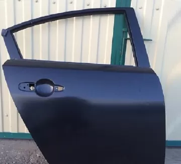 Дверь задняя правая седан Mazda 3 / Axela 03-08 г. (BNYV7202XD) Краснодар Дверь задняя правая седан Mazda 3 / Axela 03-08 г. (BNYV7202XD) Краснодар