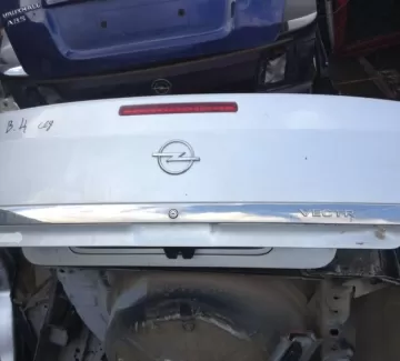 Крышка багажника Opel Vectra C седан Краснодар Крышка багажника Opel Vectra C седан Краснодар