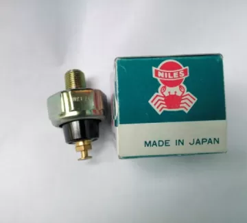 Датчик давления масла двигателя D13/D14/D15/D16/D17 Honda Краснодар Датчик давления масла двигателя D13/D14/D15/D16/D17 Honda Краснодар