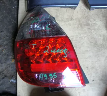 Стоп-сигнал Honda Fit GD1 Краснодар Стоп-сигнал Honda Fit GD1 Краснодар