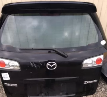 Задняя дверь 5-я б/у Mazda Demio Краснодар Задняя дверь 5-я б/у Mazda Demio Краснодар