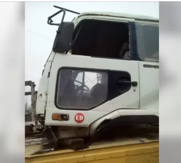 Левая дверь Nissan Diesel UD 1996г Краснодар Левая дверь Nissan Diesel UD 1996г Краснодар