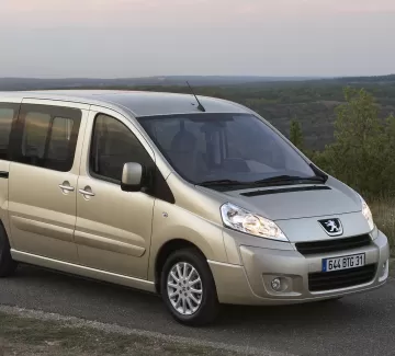 Лобовое стекло PEUGEOT EXPERT/CITROEN JYMPY (G9) 2007-2016 Краснодар Лобовое стекло PEUGEOT EXPERT/CITROEN JYMPY (G9) 2007-2016 Краснодар
