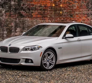 Лобовое стекло BMW 5 SERIES F10 2010-2017 Краснодар Лобовое стекло BMW 5 SERIES F10 2010-2017 Краснодар