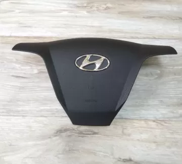 Заглушка руля Hyundai Santa Fe с 2012 г. Краснодар Заглушка руля Hyundai Santa Fe с 2012 г. Краснодар