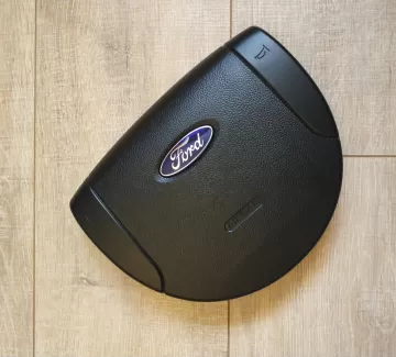 Заглушка в руль Ford Mondeo 3 2000-2007 Краснодар Заглушка в руль Ford Mondeo 3 2000-2007 Краснодар