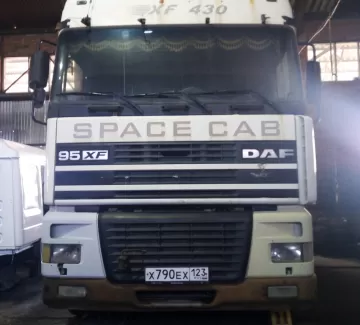 Запчасти DAF XF95 Евро 2 2001 авто в разборе Новотитаровская Запчасти DAF XF95 Евро 2 2001 авто в разборе Новотитаровская