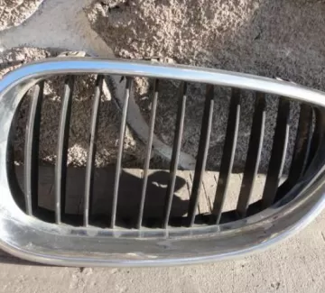 Решетка радиатора BMW 5-серия E60/E61 2003 Краснодар Краснодар Решетка радиатора BMW 5-серия E60/E61 2003 Краснодар Краснодар