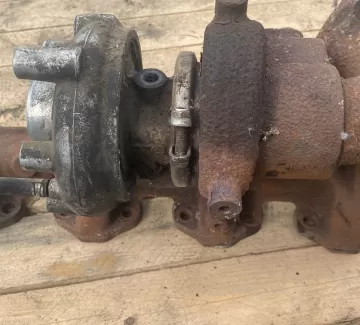 Коллектор выпускной Mitsubishi Canter FE501 4D34T Краснодар Коллектор выпускной Mitsubishi Canter FE501 4D34T Краснодар
