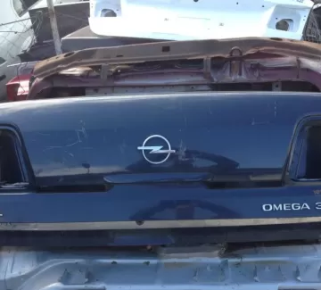 Крышка багажника Opel Omega B Краснодар Крышка багажника Opel Omega B Краснодар