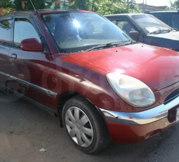Стекло лобовое DAIHATSU STORIA / SIRION M100 5D 1998\\ TOYOTA DUET Краснодар Стекло лобовое DAIHATSU STORIA / SIRION M100 5D 1998\\ TOYOTA DUET Краснодар