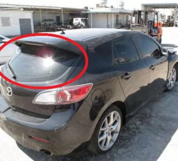 Стекло заднее с обогревом MAZDA 3 13- 5D Краснодар Стекло заднее с обогревом MAZDA 3 13- 5D Краснодар