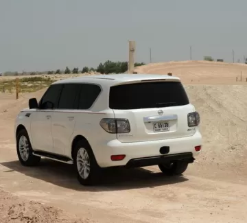 Стекло заднее с обогревом NISSAN PATROL 5D Y62 2010 Краснодар Стекло заднее с обогревом NISSAN PATROL 5D Y62 2010 Краснодар