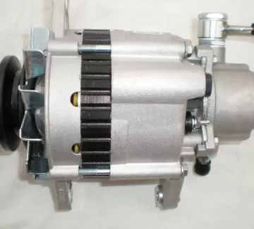 Генератор Nissan TD27, QD32, BD30, QD32, SD22, FD42, FD46, ED35 с вакуумным насосом Краснодар