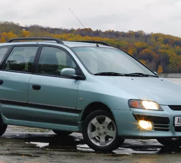 Стекло лобовое MITSUBISHI SPACESTAR MPV 98- Краснодар Стекло лобовое MITSUBISHI SPACESTAR MPV 98- Краснодар