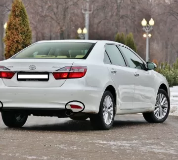 Отражатель в задний бампер TOYOTA CAMRY 14(R+L) Краснодар Отражатель в задний бампер TOYOTA CAMRY 14(R+L) Краснодар