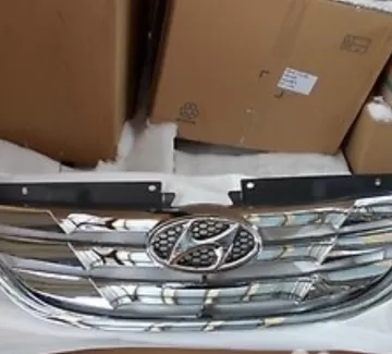 Решетка HYUNDAI H-1 / STAREX 08- Краснодар Решетка HYUNDAI H-1 / STAREX 08- Краснодар