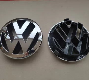 Значок решетки бампера Volkswagen Touareg Краснодар Значок решетки бампера Volkswagen Touareg Краснодар