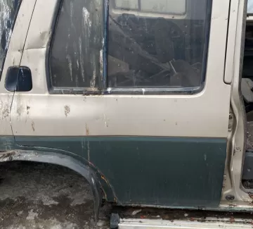 Дверь задняя правая Nissan Terrano Краснодар Дверь задняя правая Nissan Terrano Краснодар