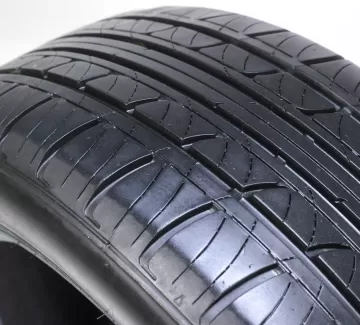 Автошина ZETA ZTR10 225/55R17 101W Автошина ZETA ZTR10 225/55R17 101W