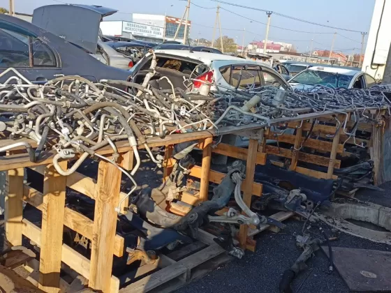 Авторазбор по болтам пос. Знаменский Краснодар