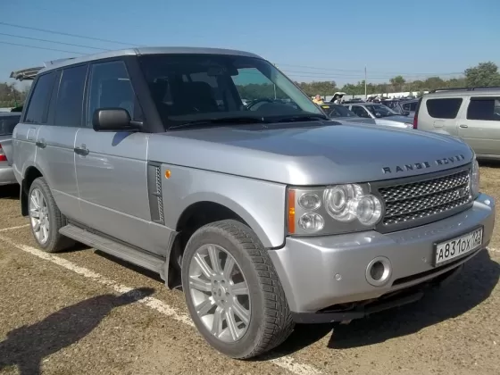 Купить Land Rover Range Rover 4400 см3 АКПП (286 л.с.) Бензин инжектор в Усть-Лабинск: цвет серебристый Внедорожник 2004 года по цене 800000 рублей, объявление №4645 на сайте Авторынок23