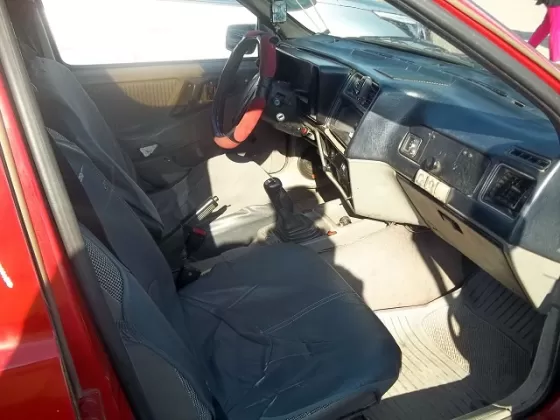 Купить Ford Sierra 1600 см3 МКПП (75 л.с.) Бензин инжектор в Усть-Лабинск: цвет красный Универсал 1983 года по цене 55000 рублей, объявление №5147 на сайте Авторынок23