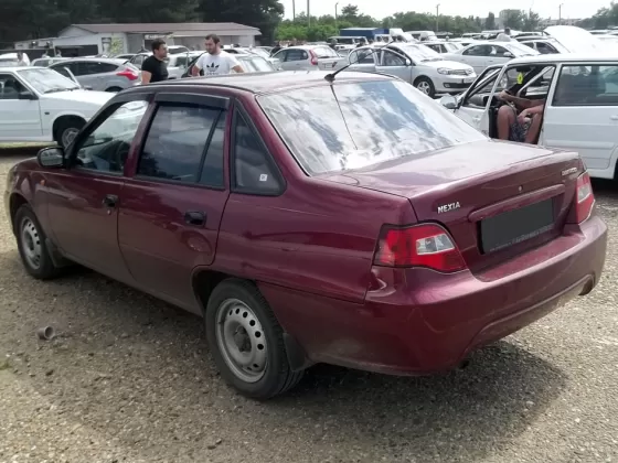 Купить ‎Daewoo Nexia 1600 см3 МКПП (108 л.с.) Бензин инжектор в Армавир: цвет вишневый Седан 2011 года по цене 225000 рублей, объявление №4414 на сайте Авторынок23