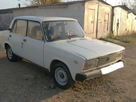 Купить ВАЗ (LADA) 21053 1500 см3 МКПП (75 л.с.) Бензин карбюратор в Павловская: цвет Белый Седан 1996 года по цене 195000 рублей, объявление №20500 на сайте Авторынок23