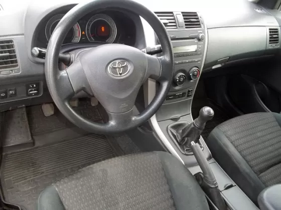 Купить Toyota Corolla 1600 см3 МКПП (124 л.с.) Бензин инжектор в Кропоткин: цвет серебро Седан 2008 года по цене 485000 рублей, объявление №5529 на сайте Авторынок23