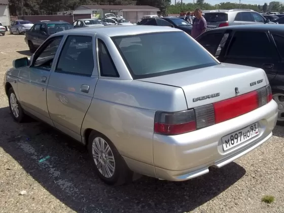 Купить ВАЗ (LADA) 2110 1600 см3 МКПП (94 л.с.) Бензин инжектор в ст. Ладожская: цвет серебро Седан 2006 года по цене 130000 рублей, объявление №4652 на сайте Авторынок23