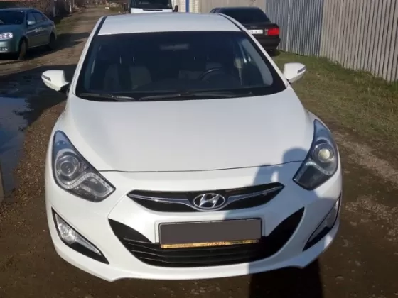 Купить Hyundai i40 2000 см3 АКПП (150 л.с.) Бензин инжектор в Армавир: цвет белый Седан 2013 года по цене 790000 рублей, объявление №5449 на сайте Авторынок23