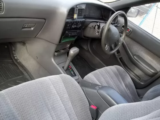 Купить Toyota Camry 2000 см3 АКПП (69 л.с.) Дизель турбонаддув в Кропоткин: цвет графит Седан 1993 года по цене 130000 рублей, объявление №3073 на сайте Авторынок23